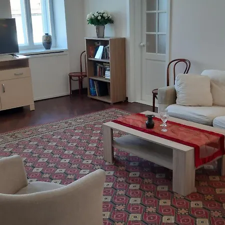 Romeo Family Apartament *