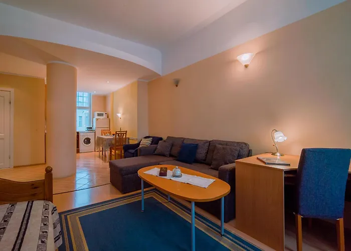 罗密欧家庭式公寓酒店 塔林